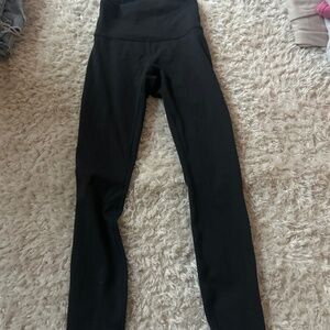 Black Lululemon leggings
